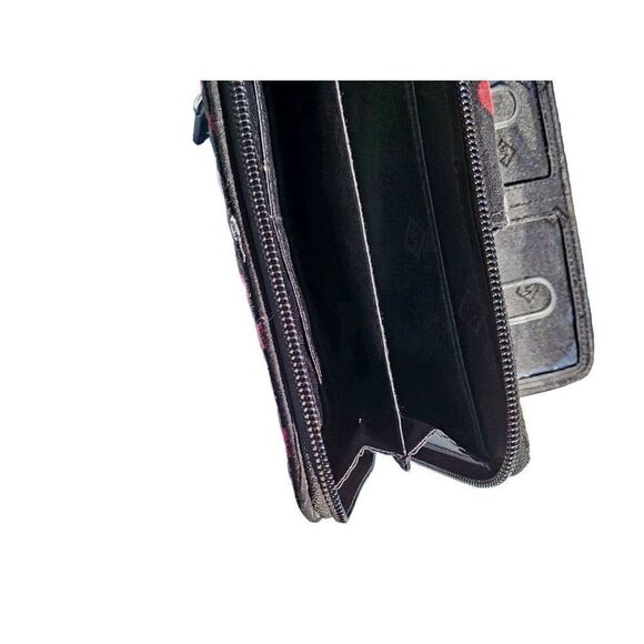 NWOT Vera Bradley long wallet. - Picture 5 of 7